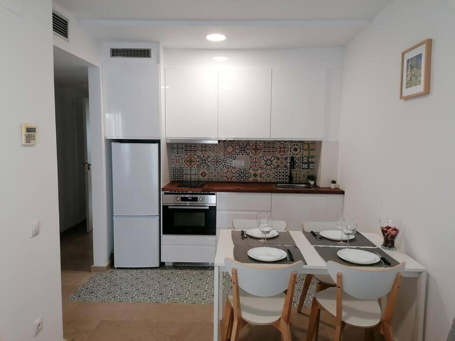 Piso Pl 2B, 20Min Plaza Cataluna Sant Adria de Besos Exterior photo